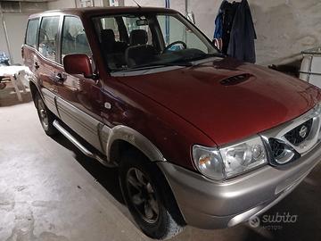 nissan terrano 2 