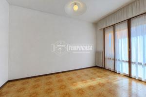 Cerchi un bilocale con balcone, giardino e box?