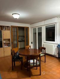 Ampia stanza singola a Padova