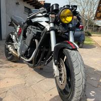 Moto Suzuki GSXR 1100 anno 1992