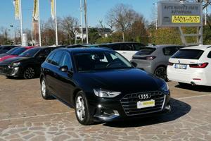 AUDI A4 Avant 40 TDI S tronic Business Advanced