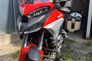 Ducati MULTISTRADA V4 S Travel & Radar