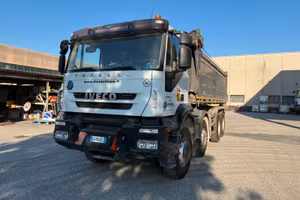Autocarro ribaltabile Iveco Magirus A410T E4