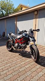 HyperMotard 796 A2