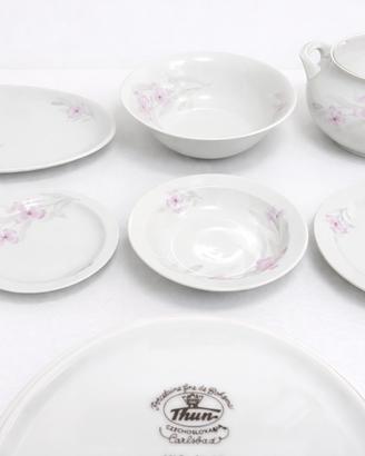 Servizio da tavola completo in porcellana THUN