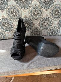 Tacchi Catwalk Taglia 40 - Nuove