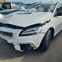 Volvo V40 anno 2019 ricambi usati