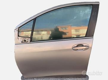 Porta anteriore sinistra Toyota Yaris (2012 al 201