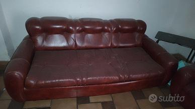  2 poltrone e divano letto 