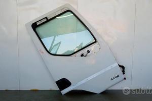 Porta anteriore destra renault truck premium 2005