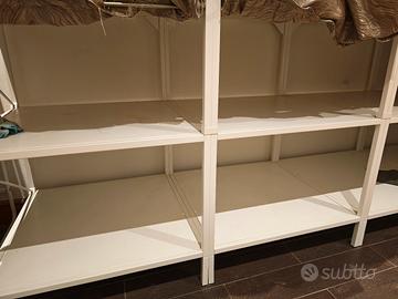 Mobile scaffalatura modulare Ikea Platsa con top 