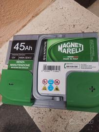 Batteria per la macchina nuova