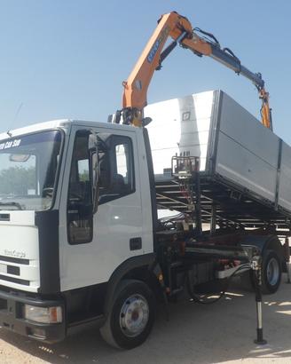 Iveco Daily 80e18 ribaltabile con gru