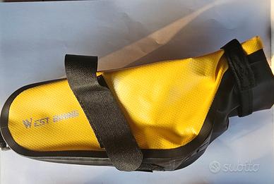 Borsa sottosella da 2,4 lt