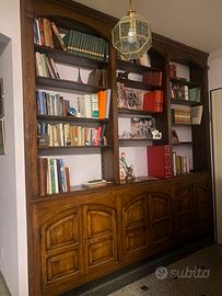 Libreria in legno di rovere