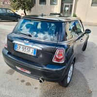 mini One d 2012,  adatta neopatentati