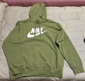 Felpa nike verde taglia M €50 trattabile
