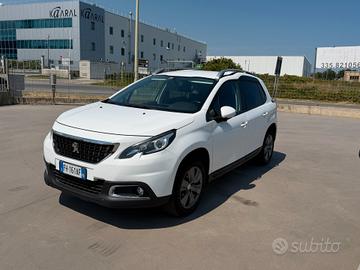 Peugeot 2008 BlueHDi 100 Allure