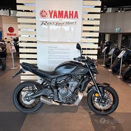 YAMAHA MT-07 Y-AMT (2025)