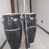 coppia di congas toca 