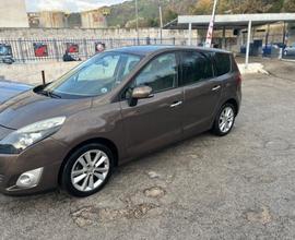 Renault Scenic Scénic 1.9 dCi 130CV Dynamique