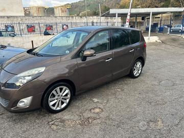 Renault Scenic Scénic 1.9 dCi 130CV Dynamique