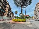 tre-vani-acc-terrazzo-a-livello-con-box-e-can