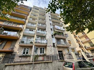 3 LOCALI A SAVONA