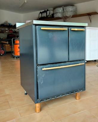 Cucina economica a legna  60x60