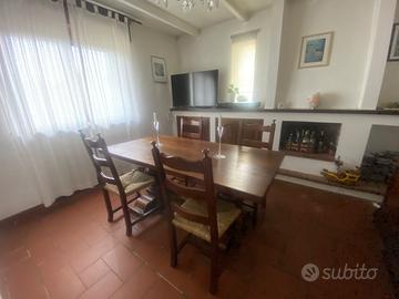 Tavolo da pranzo più’ 6 sedie