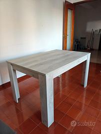 Tavolo allungabile