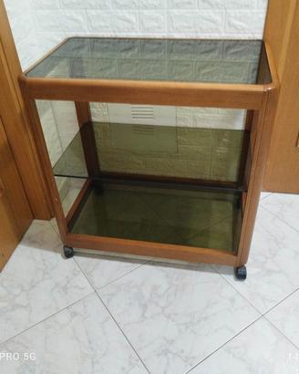 Mobiletto con ruote 