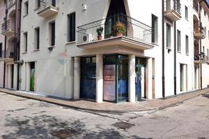 Locale Commerciale - Cornuda