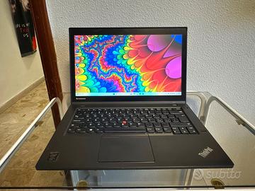 PORTATILE I5 TOUCHSCREEN NO WEBCAM SSD SAMSUNG W11