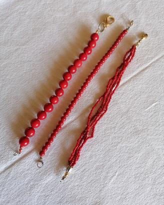 set di bracciali in corallo rosso