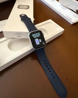 Apple Watch Series 8 GPS 45 mm in alluminio