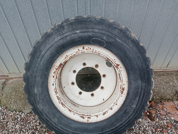 Gomme per rimorchio agricolo