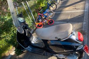 Vespa lx125 del 2009