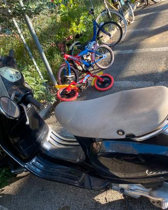 Vespa lx125 del 2009