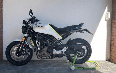 Husqvarna Svartpilen 401