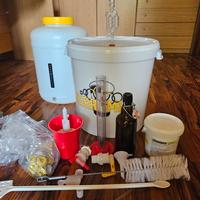 Kit per produrre birra + bottiglie