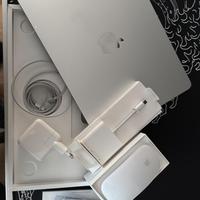 MacBook Air M2 + optional