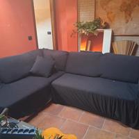 Divano letto contenitore. 