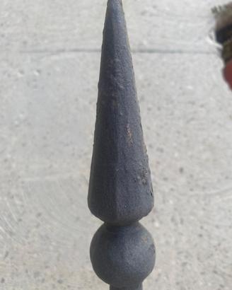 FERRO BATTUTO LANCIA PUNTA