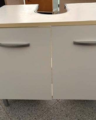 Mobile bagno con specchio