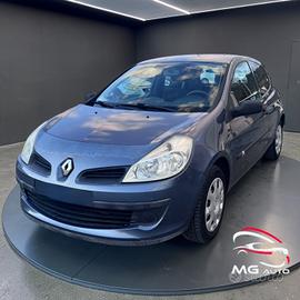 Renault Clio 1.2 16V 3 porte Luxe