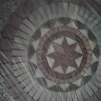 rosoni marmo  cm 66x66