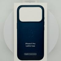 Custodia MagSafe Apple in pelle per iPhone 17 pro