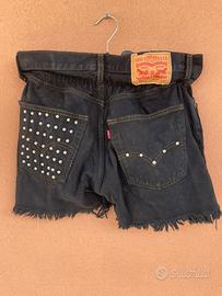 Shorts donna Levis