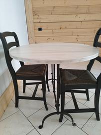 tavolo con sedie 